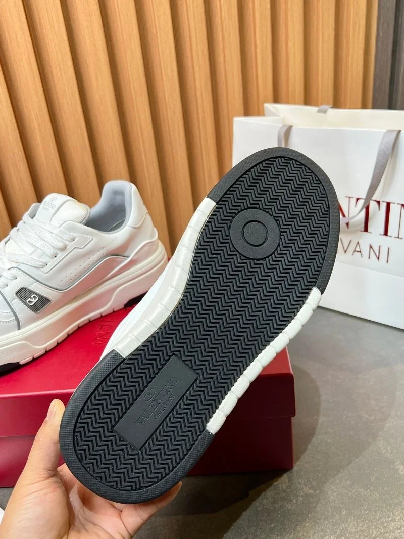 SunProtective Valentino Low Shoes 35835
