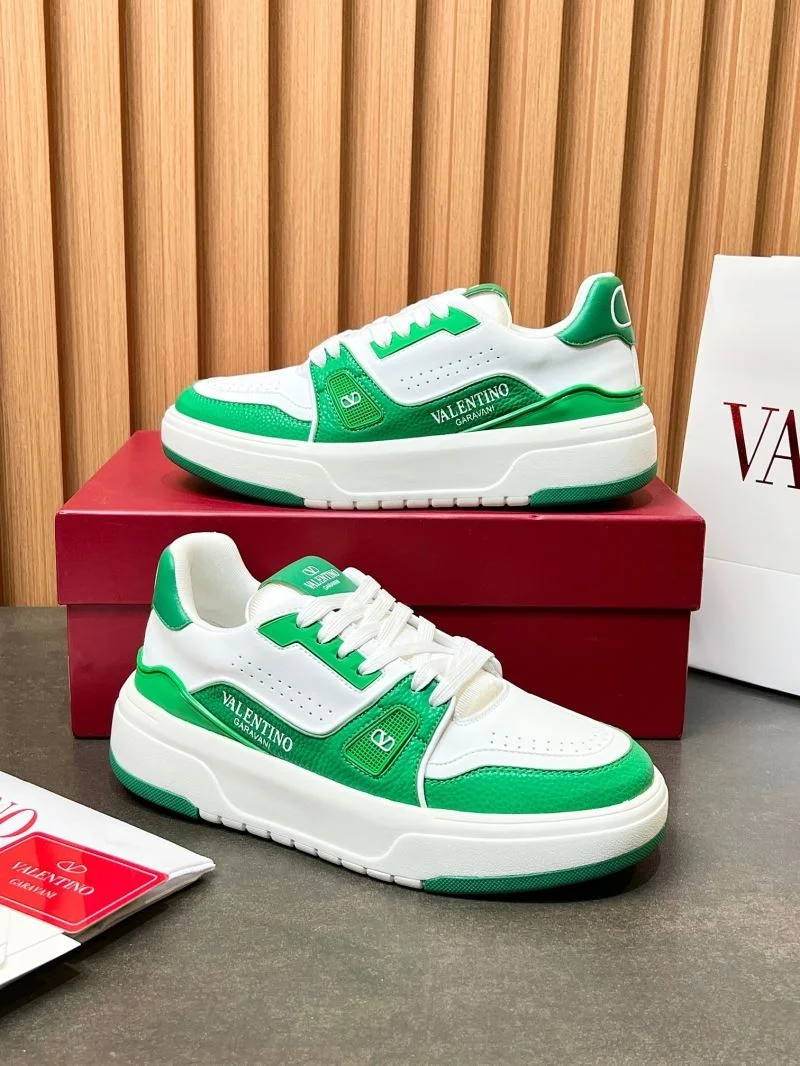 Sporty Valentino Low Shoes 35829
