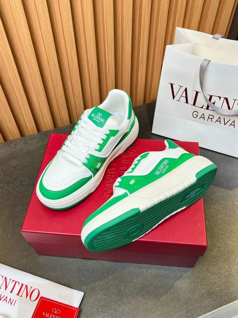 Sporty Valentino Low Shoes 35829