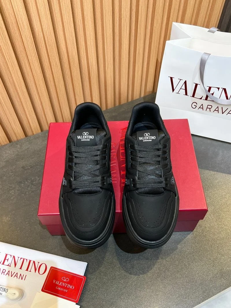 Valentino Low Shoes Trendy 35830