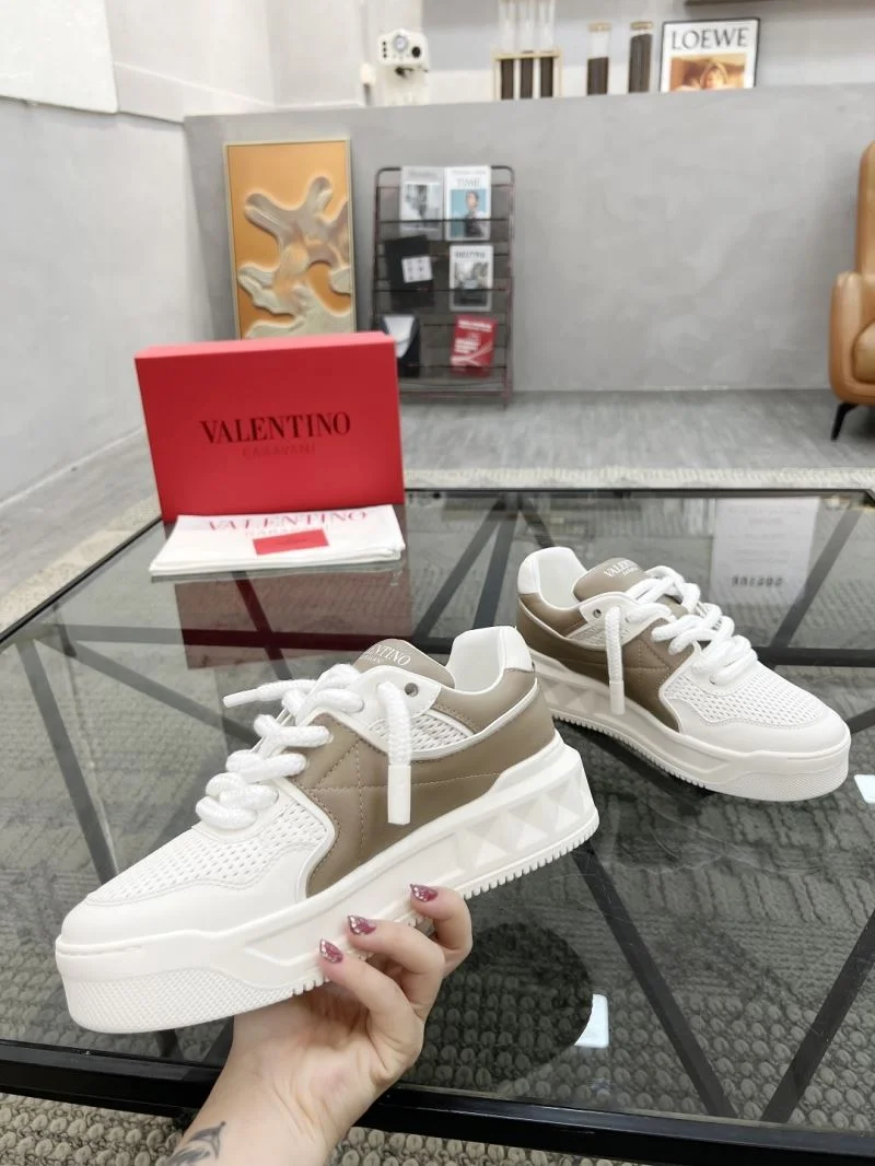 Valentino Low Shoes RelaxedFit 35823
