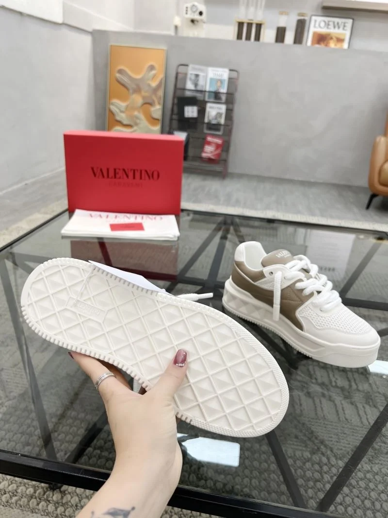 Valentino Low Shoes RelaxedFit 35823