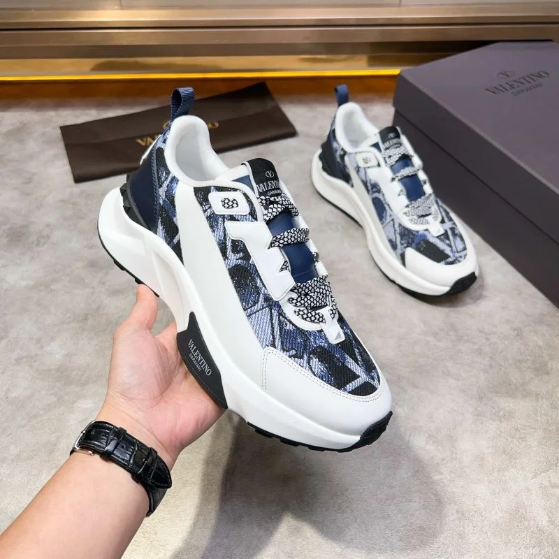 Valentino Low Shoes Bold 35813