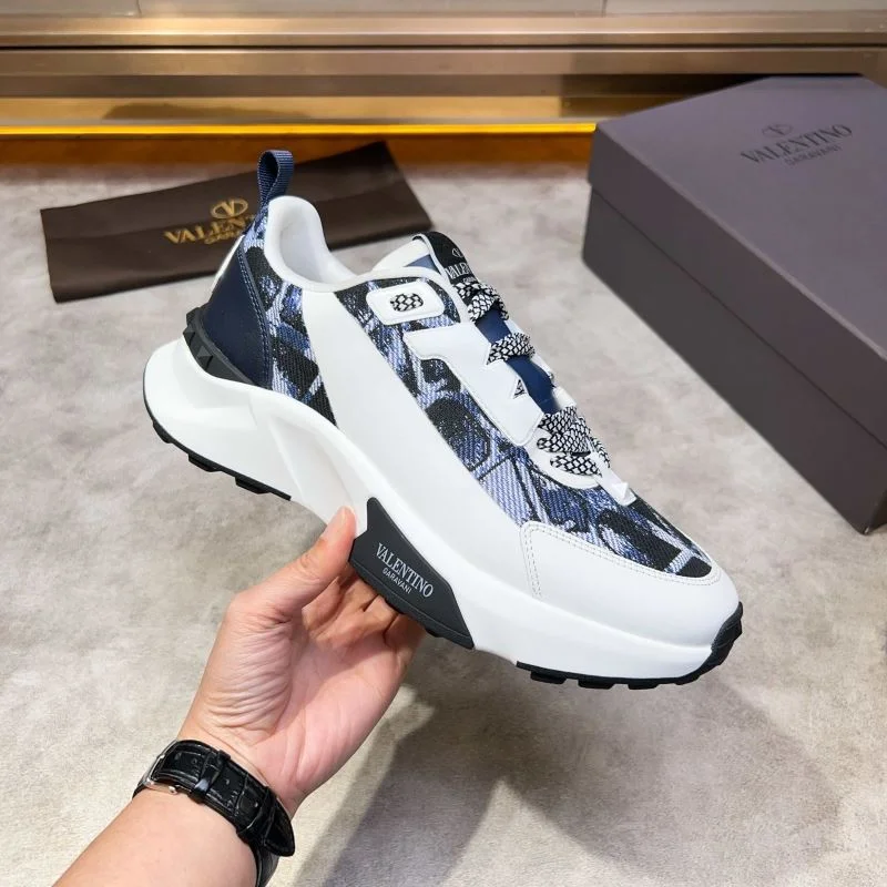 Valentino Low Shoes Bold 35813