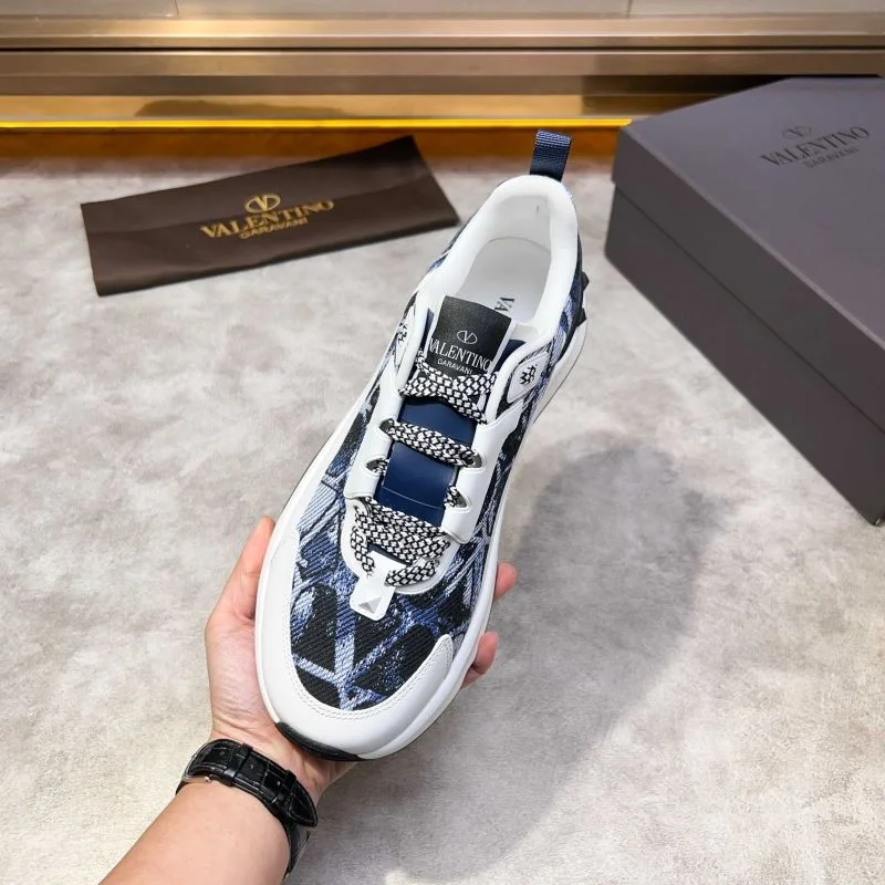 Valentino Low Shoes Bold 35813