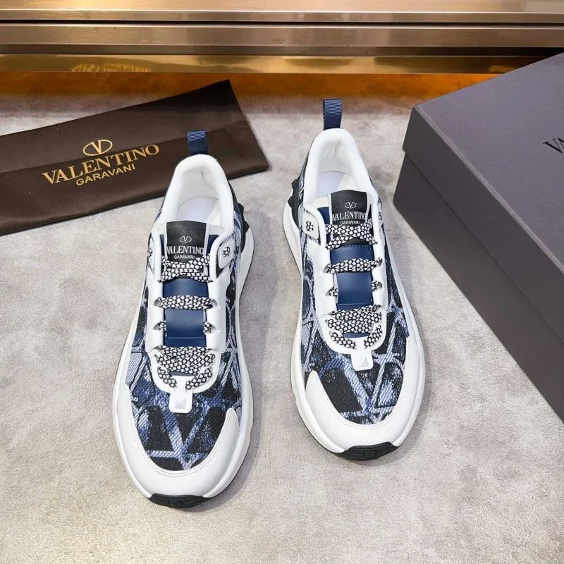 Valentino Low Shoes Bold 35813