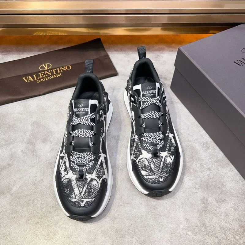 Valentino Low Shoes WeatherProof 35820