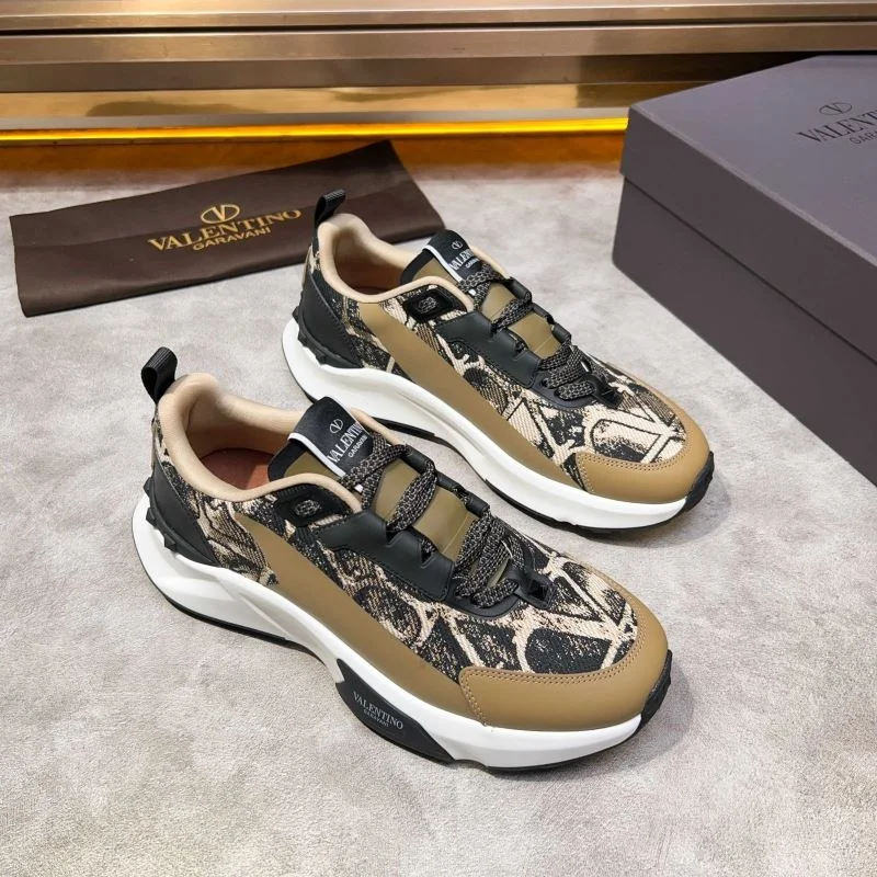 HighPerformance Valentino Low Shoes 35822