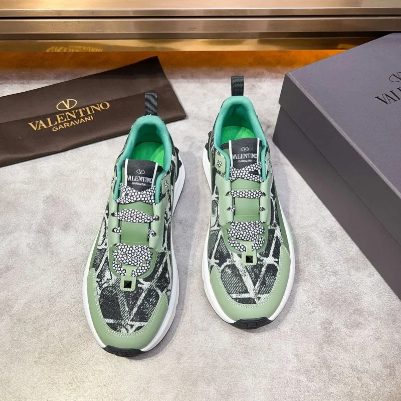 TechFriendly Valentino Low Shoes 35814