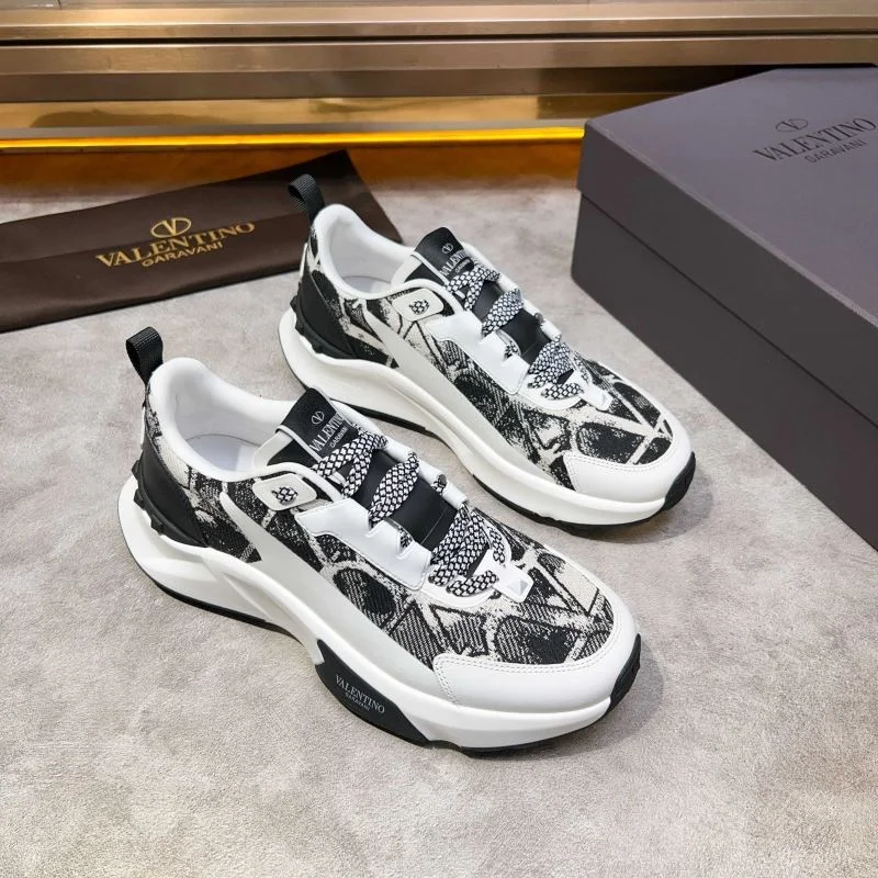 Affordable Valentino Low Shoes 35812