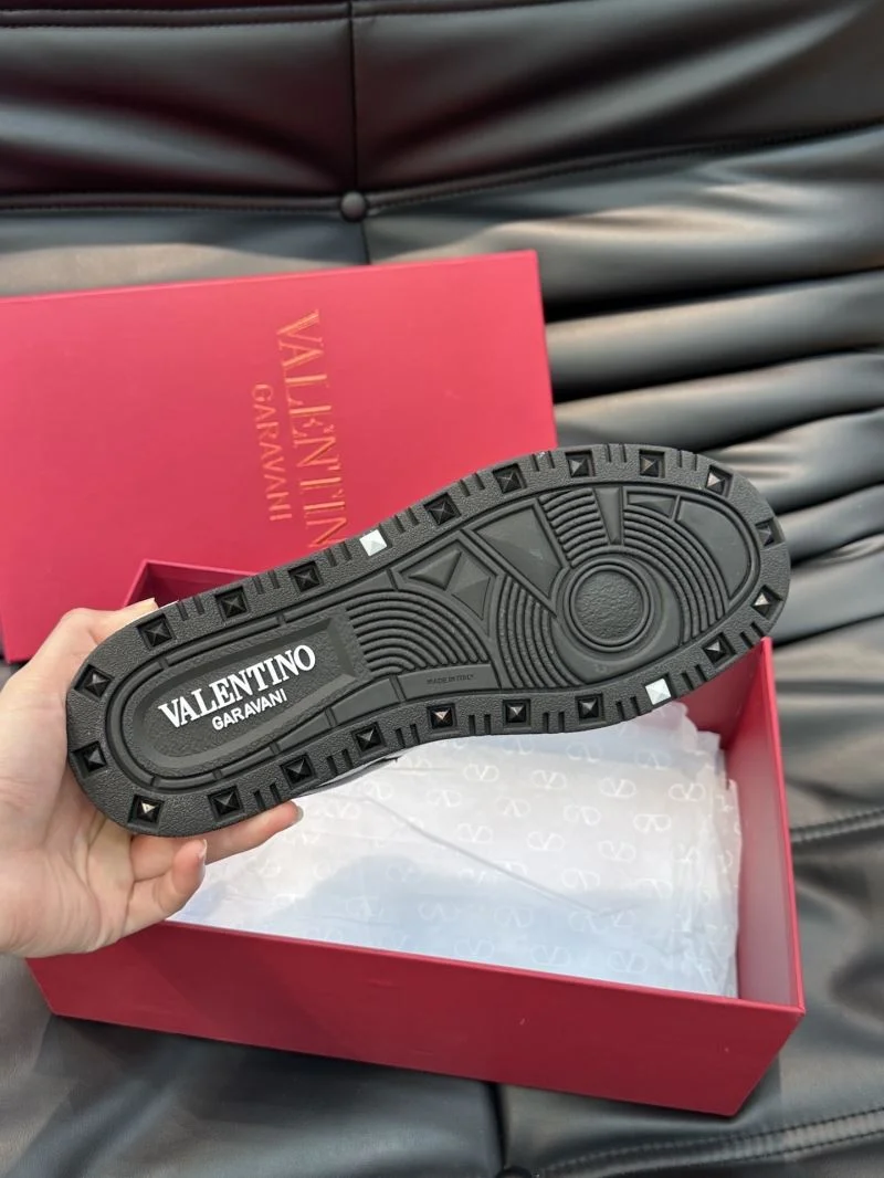 Valentino Low Shoes Trendy 35821