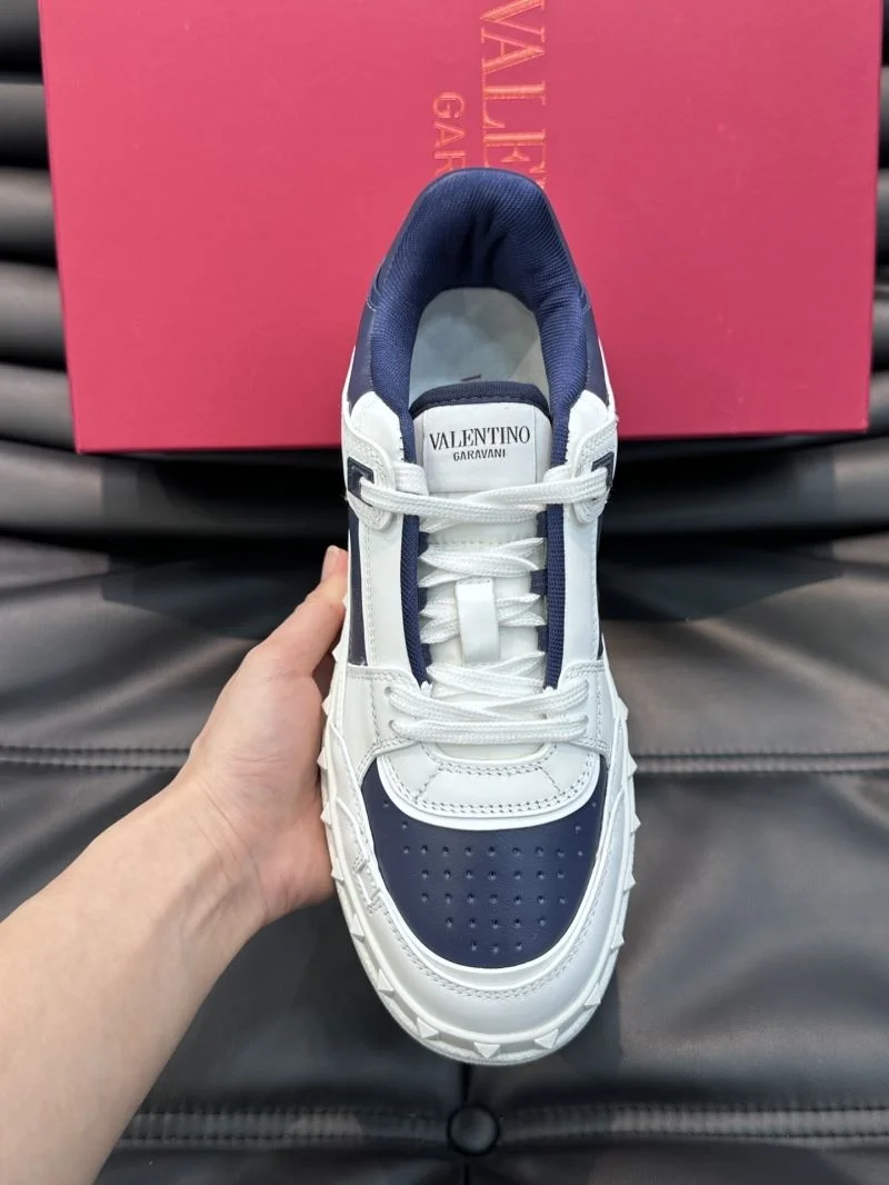 Valentino Low Shoes FreshLook 35815