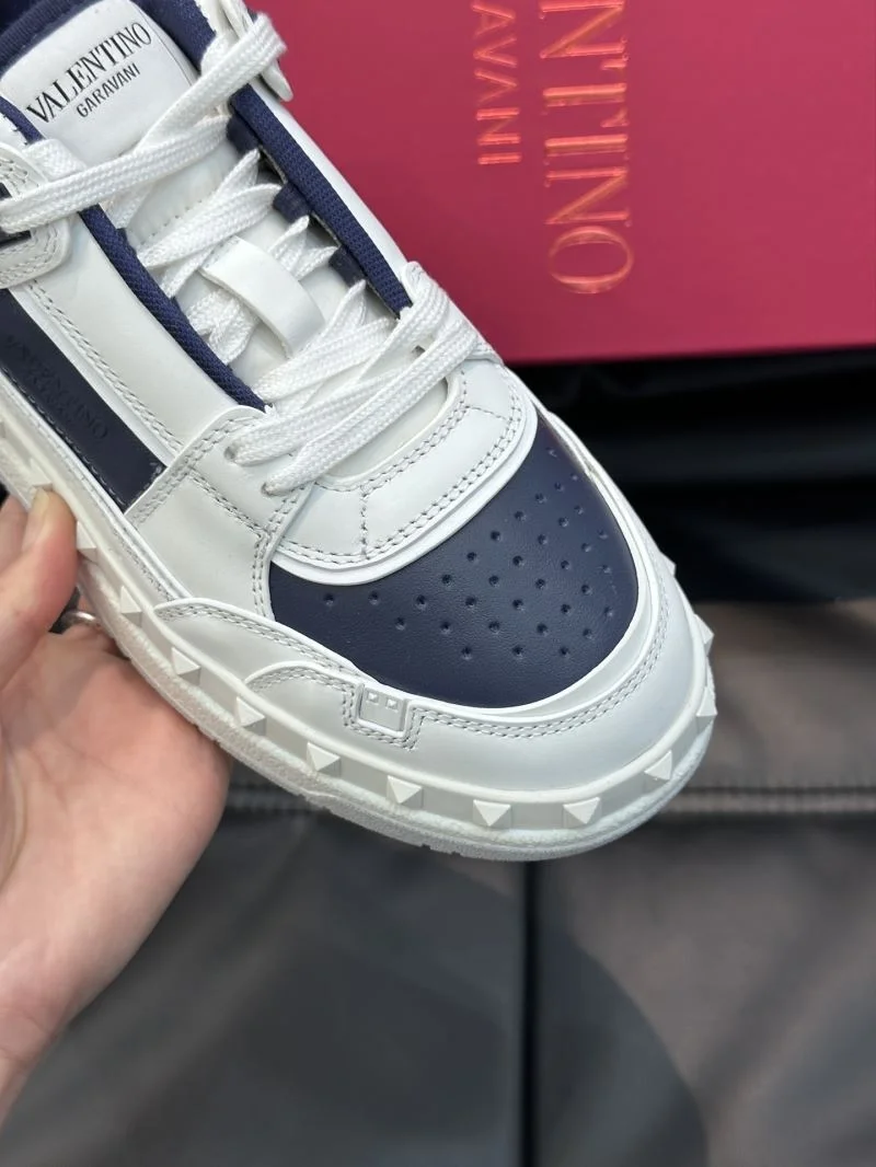 Valentino Low Shoes FreshLook 35815