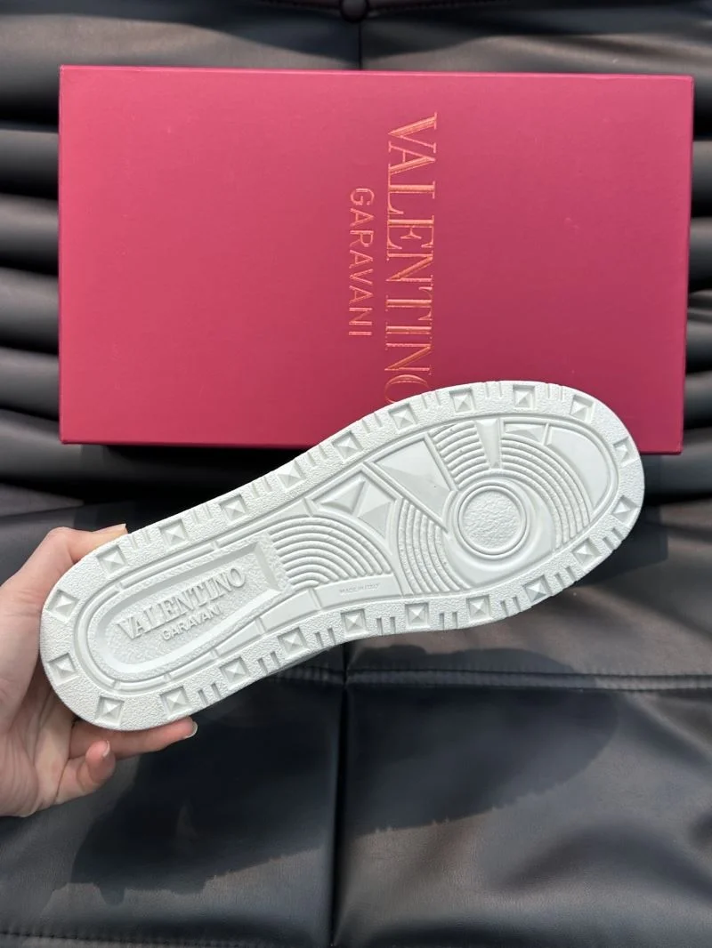 Valentino Low Shoes Practical 35811