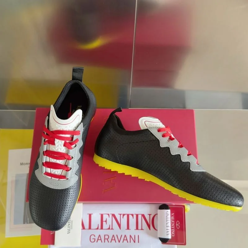 Valentino Low Shoes Bright 36286