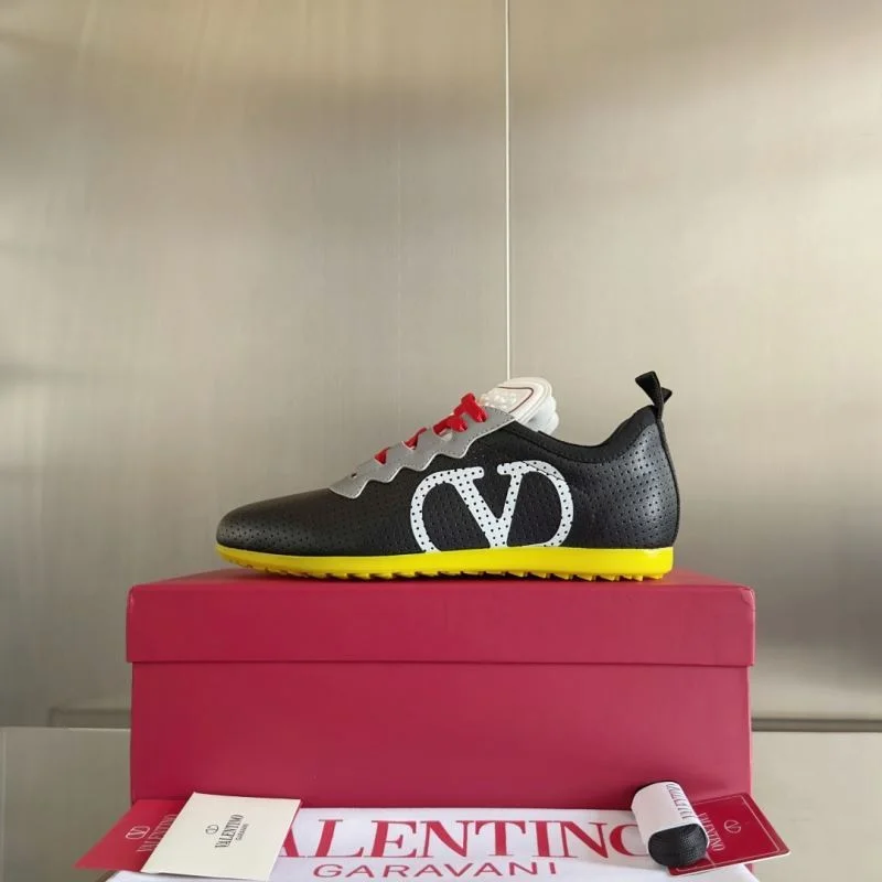 Valentino Low Shoes Bright 36286