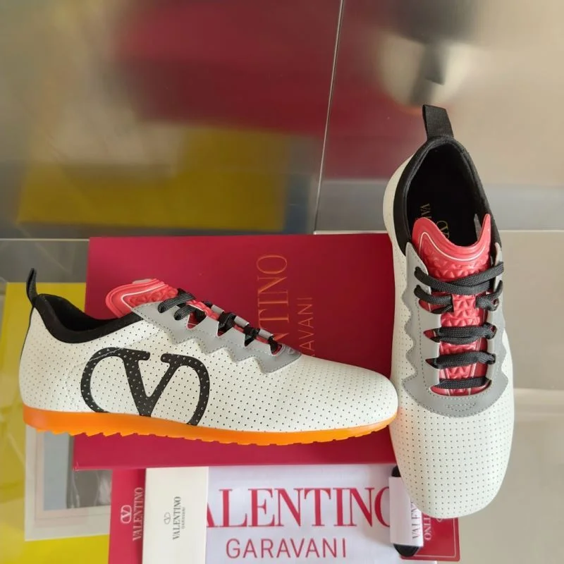 Valentino Low Shoes Vibrant 36287