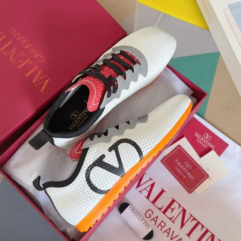 Valentino Low Shoes Vibrant 36287