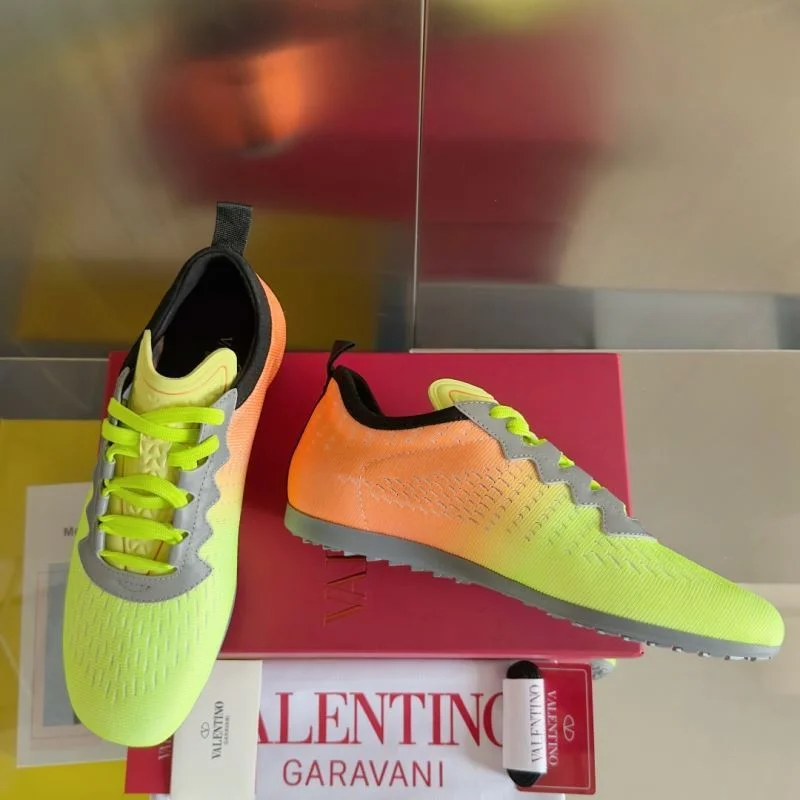 Vibrant Valentino Low Shoes 36281
