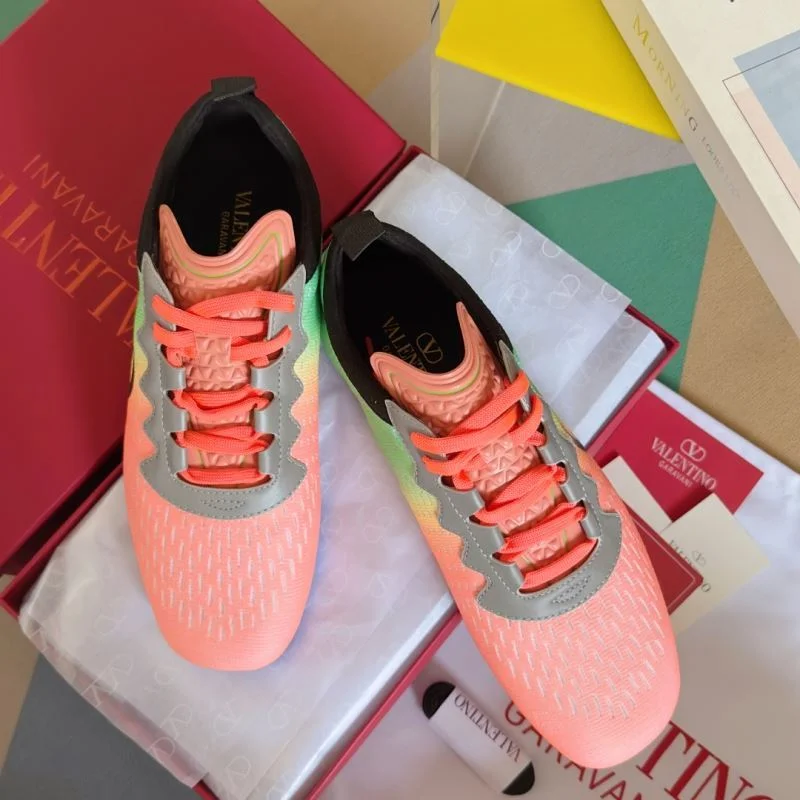 Upgraded Valentino Low Shoes 36293