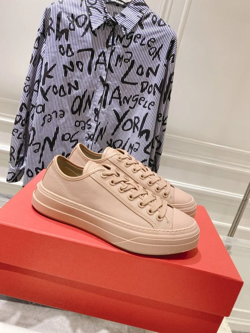 Valentino Low Shoes Comfortable 36270