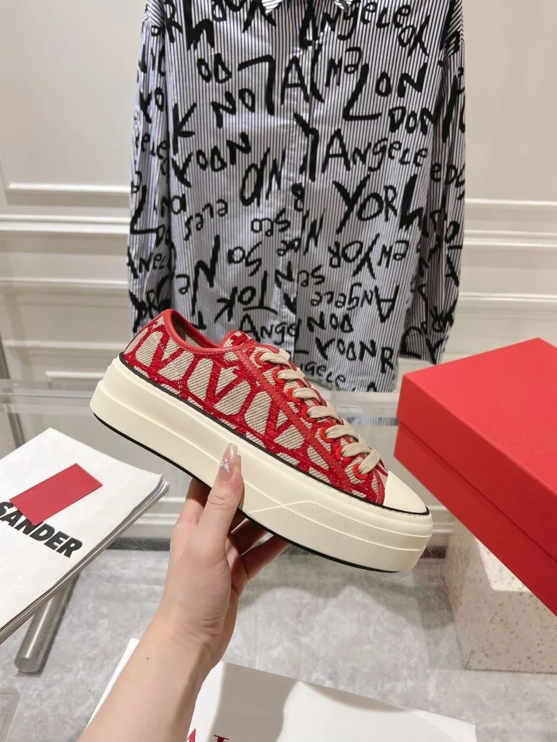 TimelessDesign Valentino Low Shoes 36265