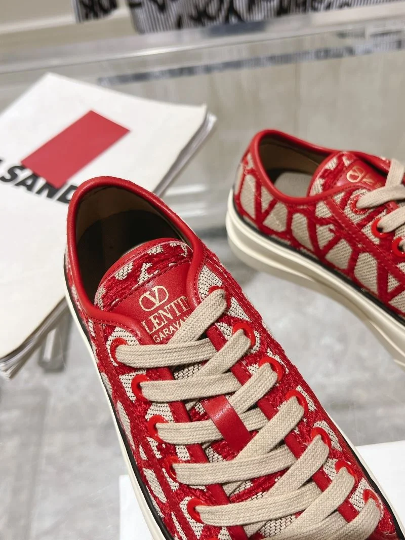 TimelessDesign Valentino Low Shoes 36265