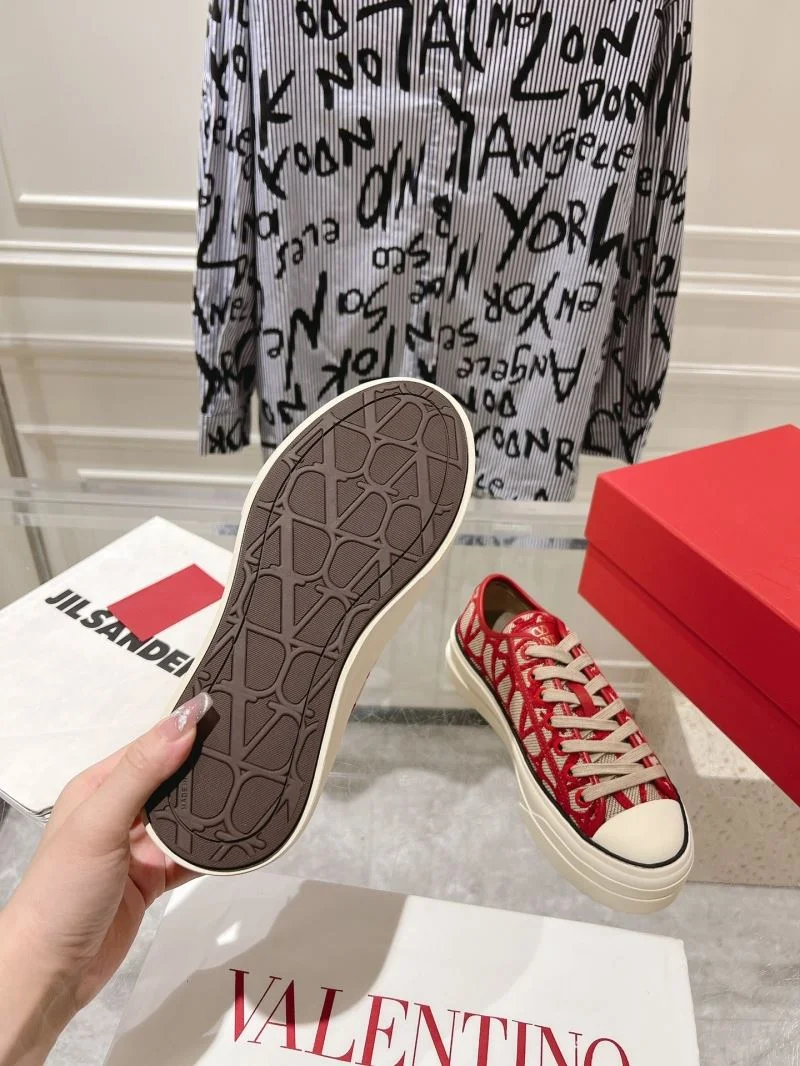 TimelessDesign Valentino Low Shoes 36265