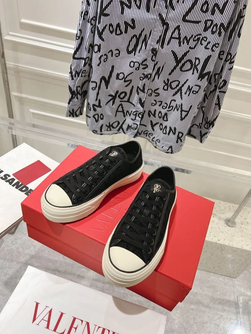 Valentino Low Shoes FashionForward 36262