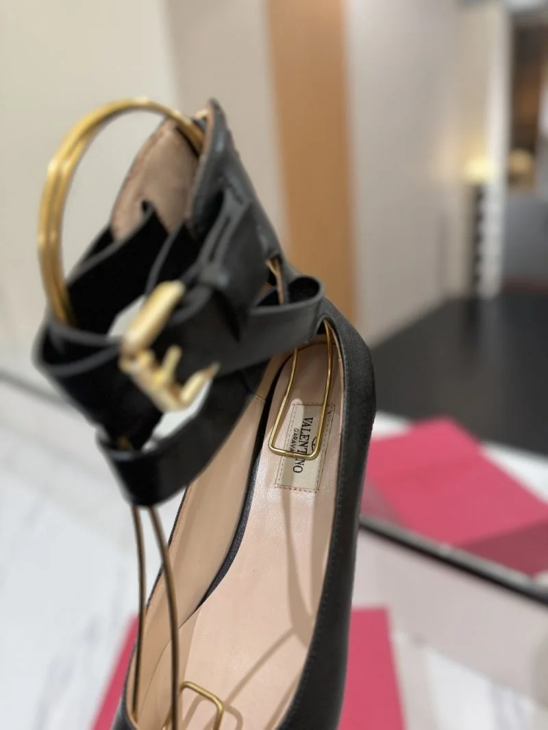 MultiPurpose Valentino Low Shoes 36702