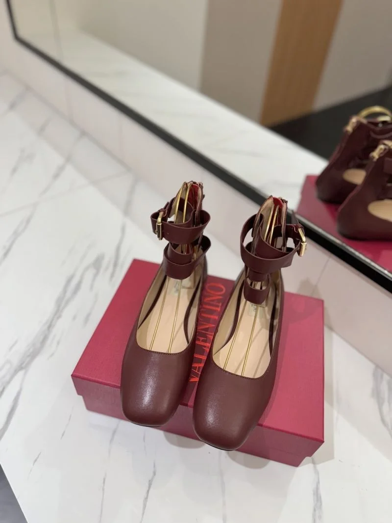 MultiPurpose Valentino Low Shoes 36708