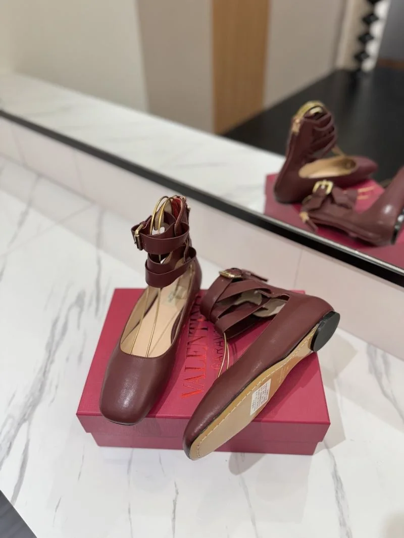 MultiPurpose Valentino Low Shoes 36708