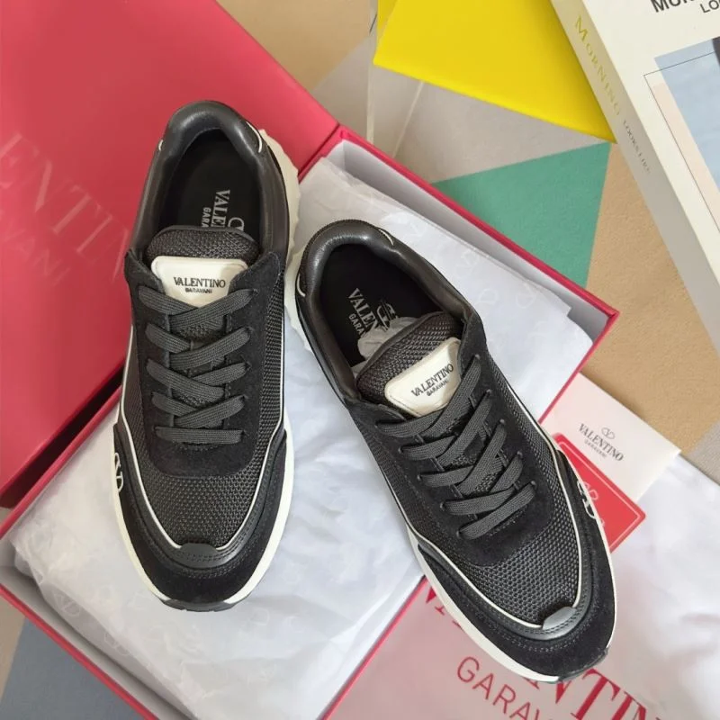 Valentino Low Shoes OdorResistant 36445