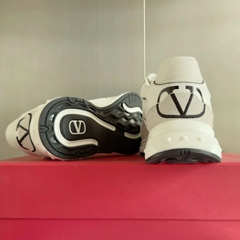 Sleek Valentino Low Shoes 36450