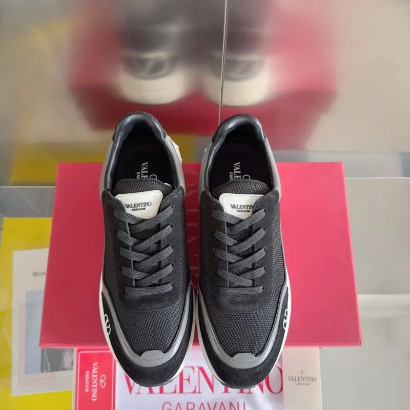NewStyle Valentino Low Shoes 36442
