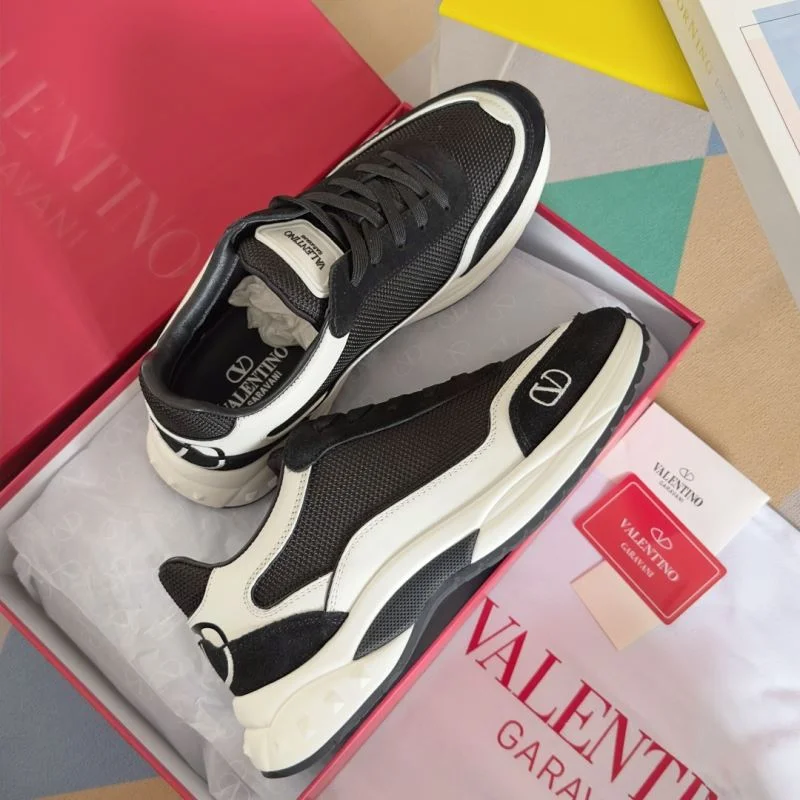 Affordable Valentino Low Shoes 36455