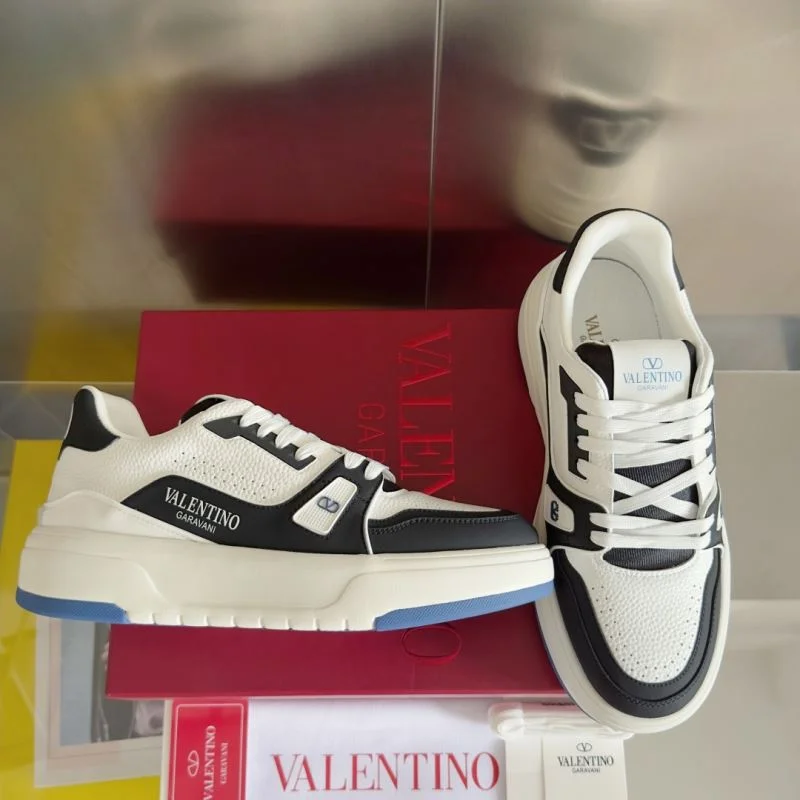 BestValue Valentino Low Shoes 36464