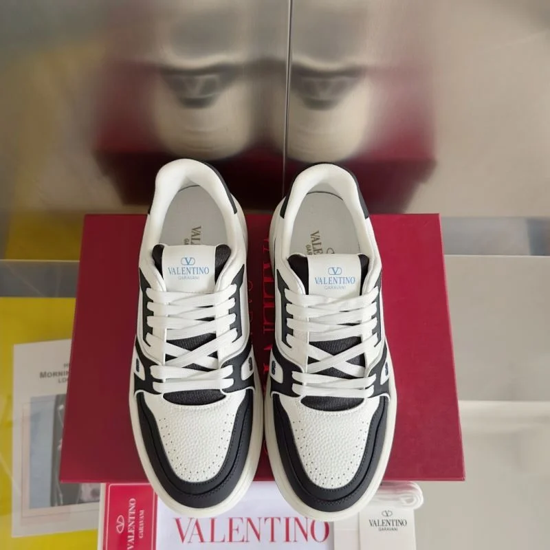 BestValue Valentino Low Shoes 36464