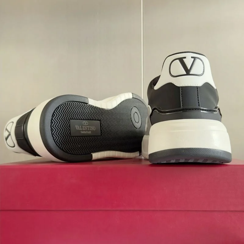 Valentino Low Shoes EasyCare 36454
