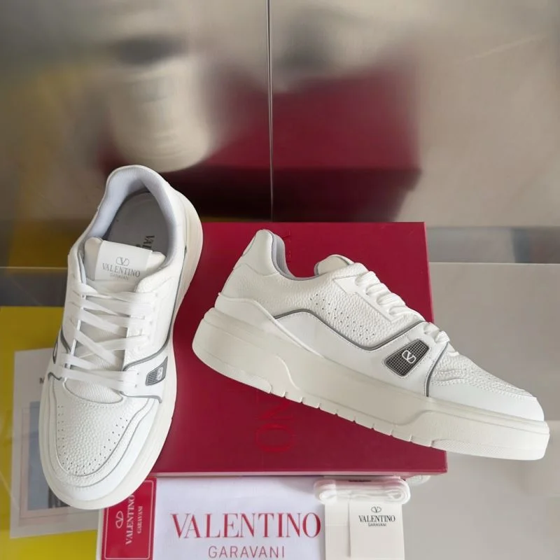 NewStyle Valentino Low Shoes 36458