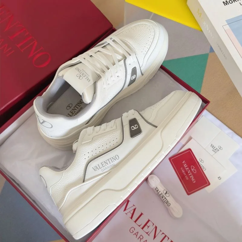 NewStyle Valentino Low Shoes 36458