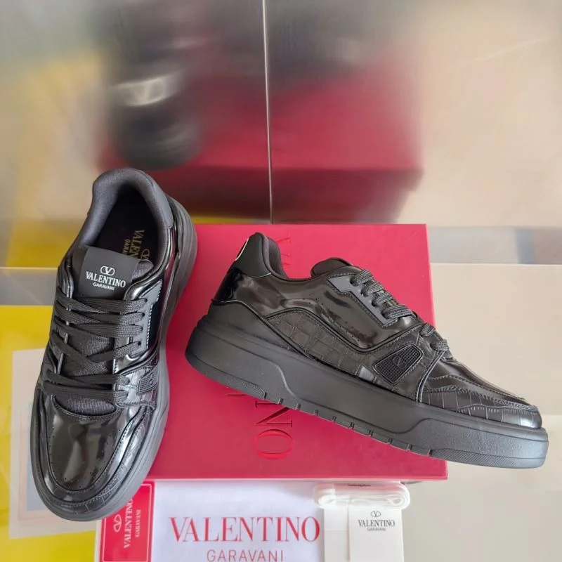 BestValue Valentino Low Shoes 36453