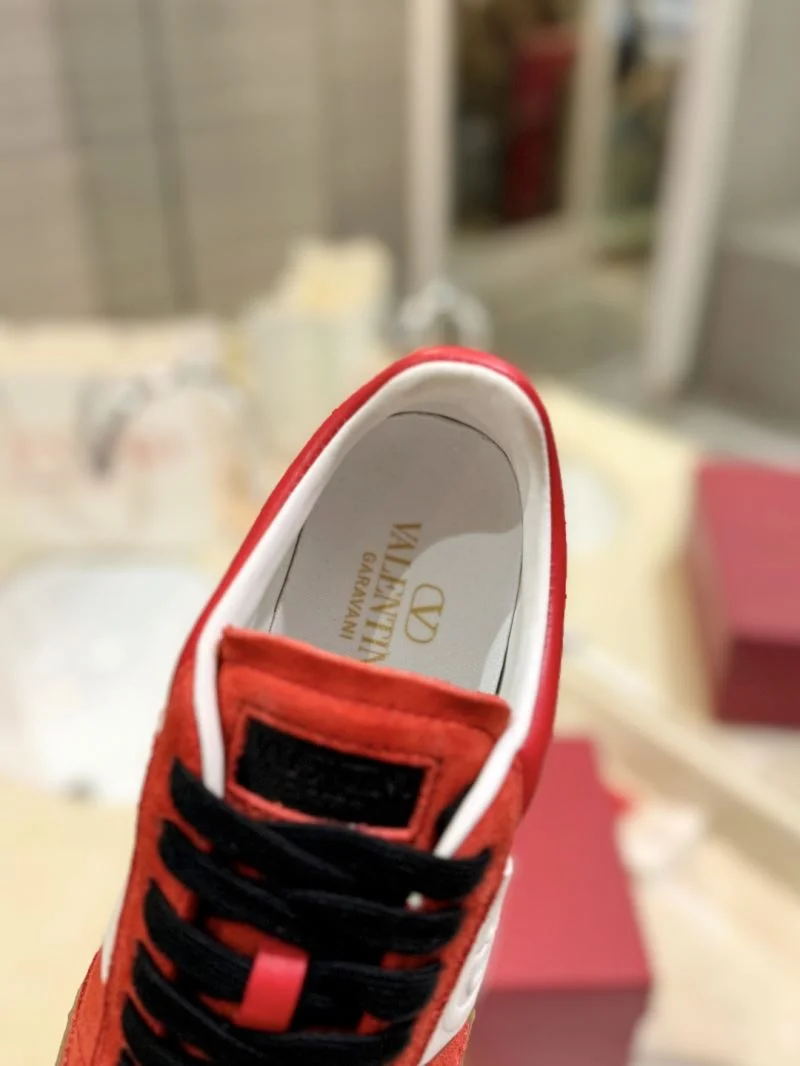Valentino Low Shoes EyeCatching 36463