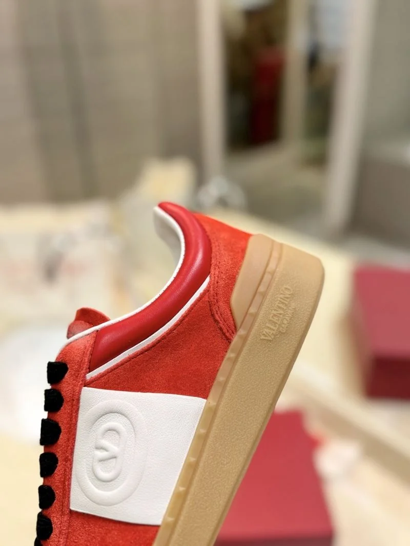 Valentino Low Shoes EyeCatching 36463