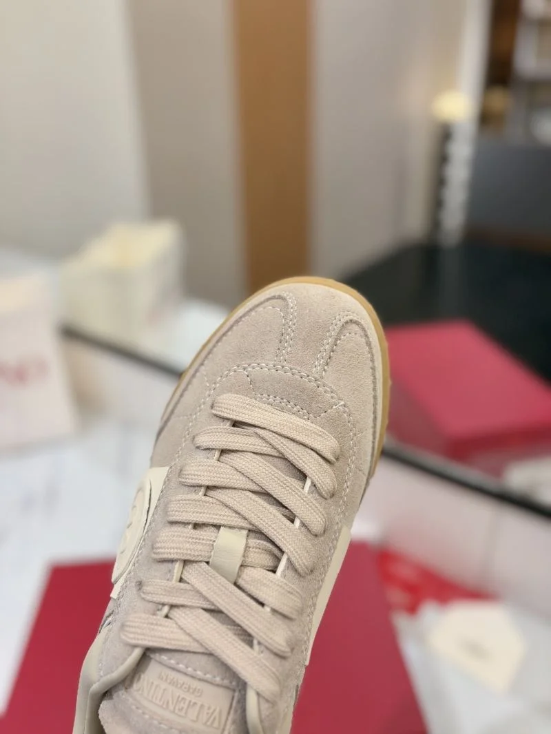 Valentino Low Shoes GoodFit 36462