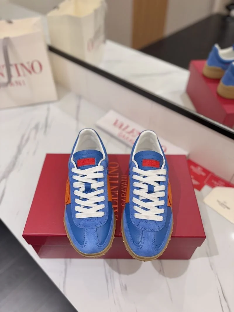 Valentino Low Shoes Unisex 36465