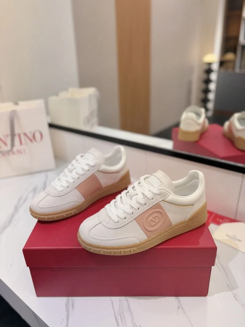 Premium Valentino Low Shoes 36459