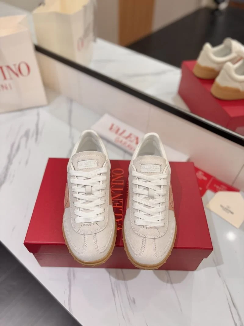 Premium Valentino Low Shoes 36459