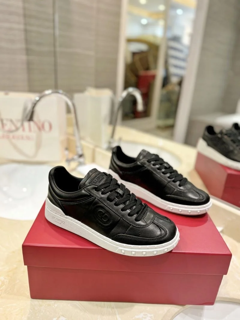 Valentino Low Shoes SmartChoice 36460