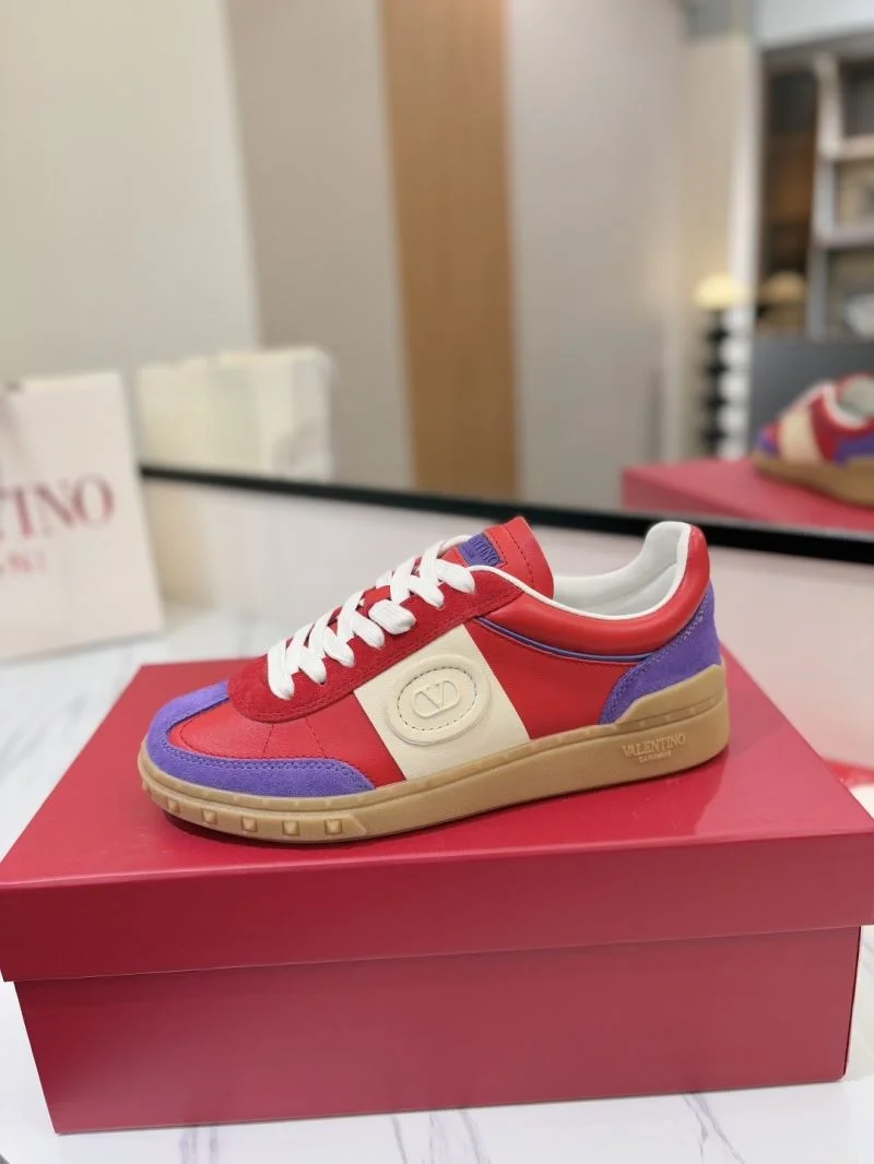 Valentino Low Shoes WrinkleFree 36433